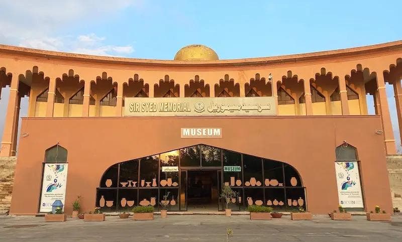 Islamabad Museum With Buddhist Artifacts