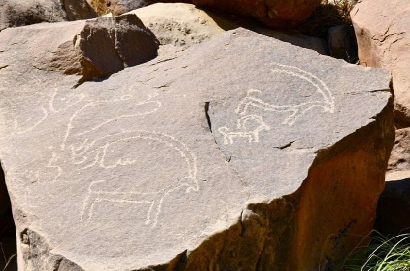 Sibi Rock Carving