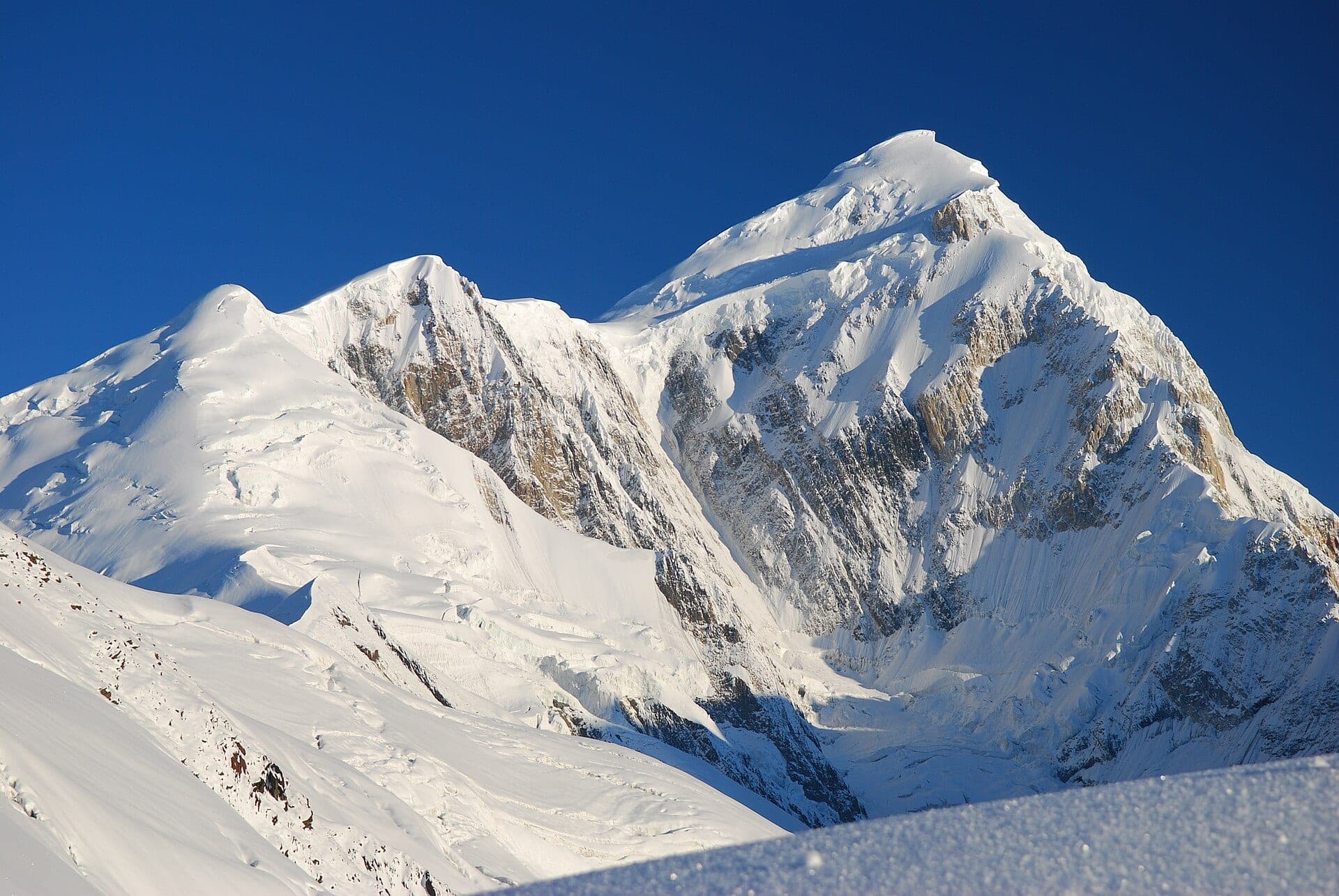 Spantik (Golden Peak)