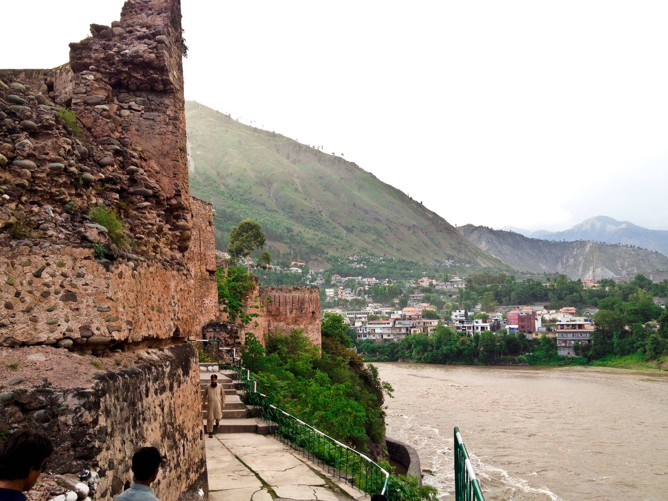 Red Fort (Muzaffarabad Fort)