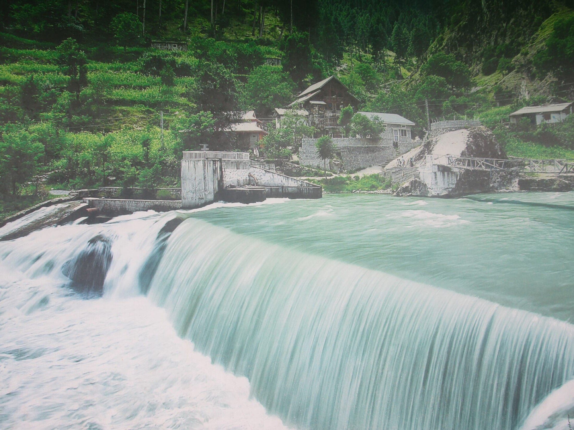 Kutton Waterfall